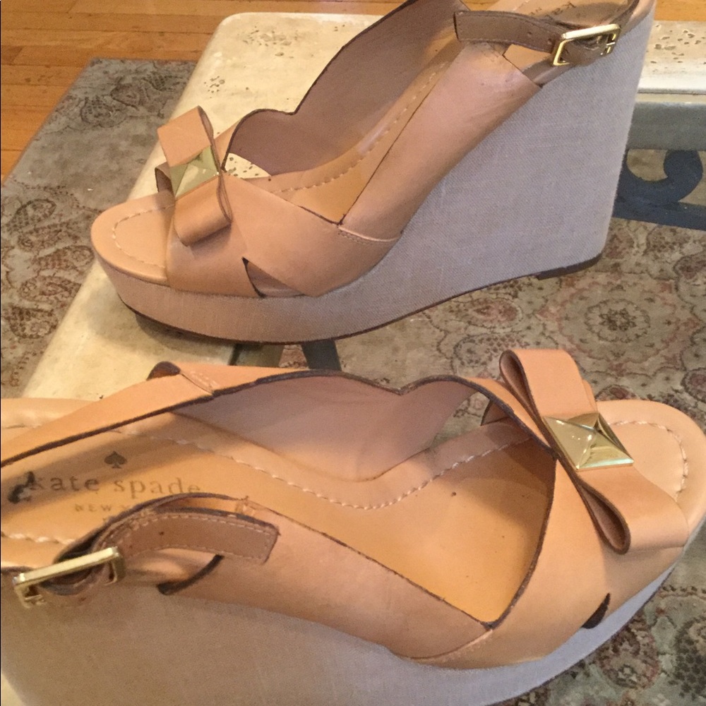Shoes - Picture 2 of 3